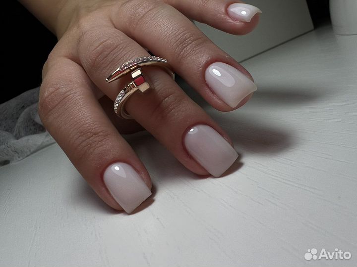 Маникюр на дому