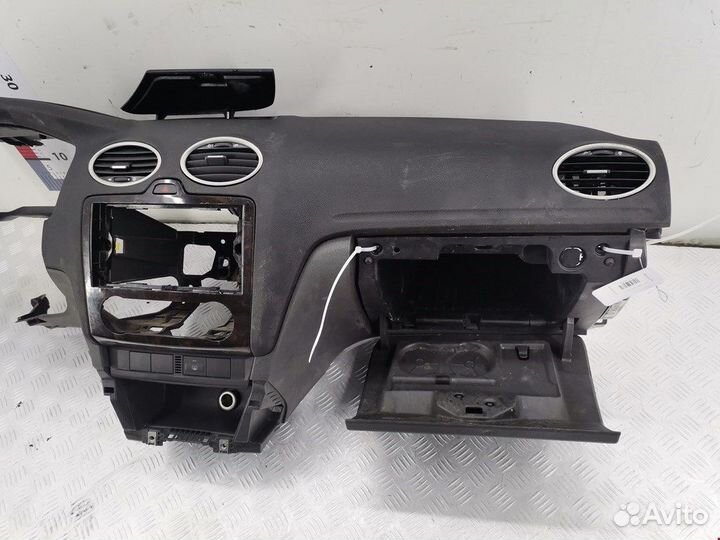 Торпедо (панель передняя) для Ford Focus 2 1476866