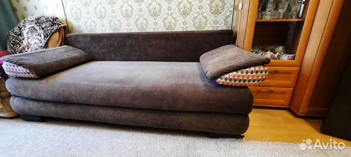 Диван прямой раскладной бу