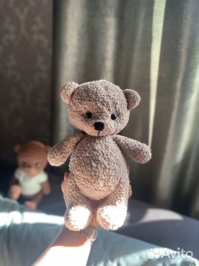 Плюшевый мишка вязаный