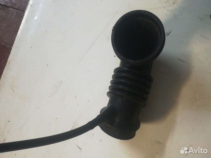 Воздухозаборный патрубок