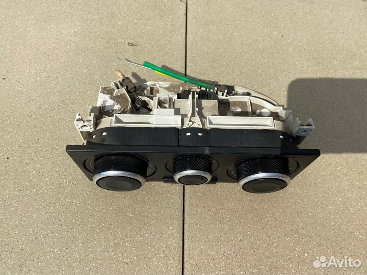 Блок управления печкой Volkswagen Golf 4