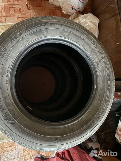 Maxxis Bravo HP-M3 235/65 R17