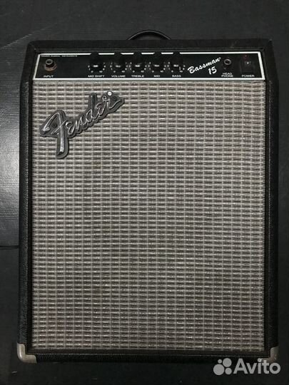 Басовый комбоусилитель Fender bassman 15 japan