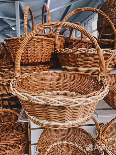 Корзина плетеная