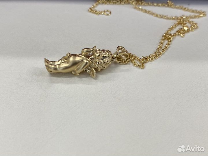 Золотое колье булавка с бриллиантами