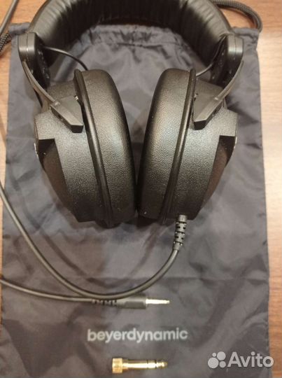 Наушники Beyerdynamic DT 770 Pro