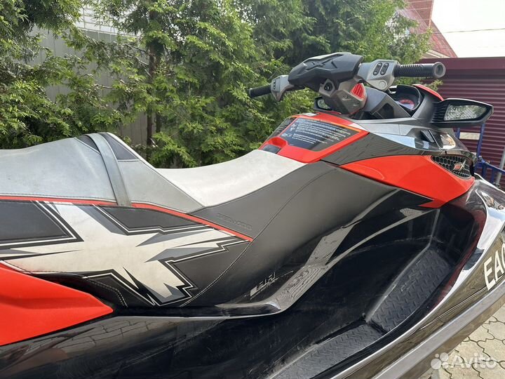 Гидроцикл BRP RXT 260