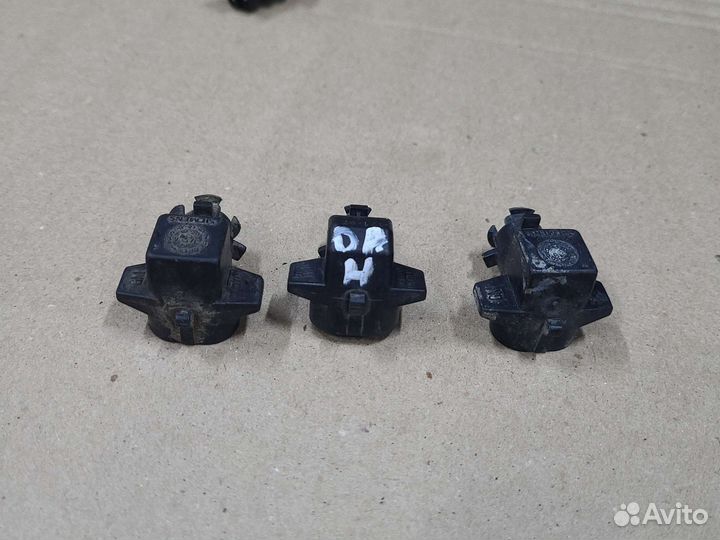 Датчик температуры воздуха Opel Astra H Zafira B