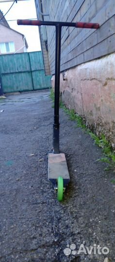 Трюковой самокат