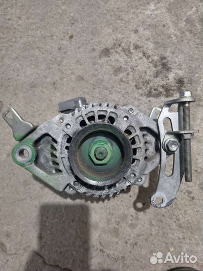 Генератор на toyota