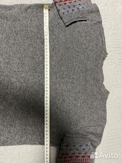 Свитер женский