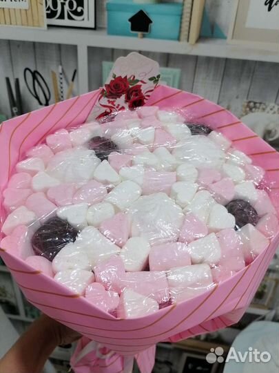 Подарки девушкам