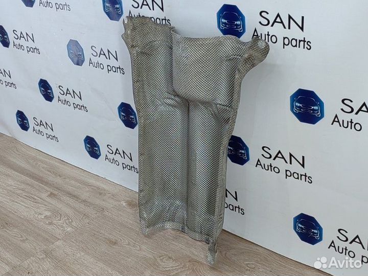 Тепловой экран Bmw 5 F10 N52B25 2011