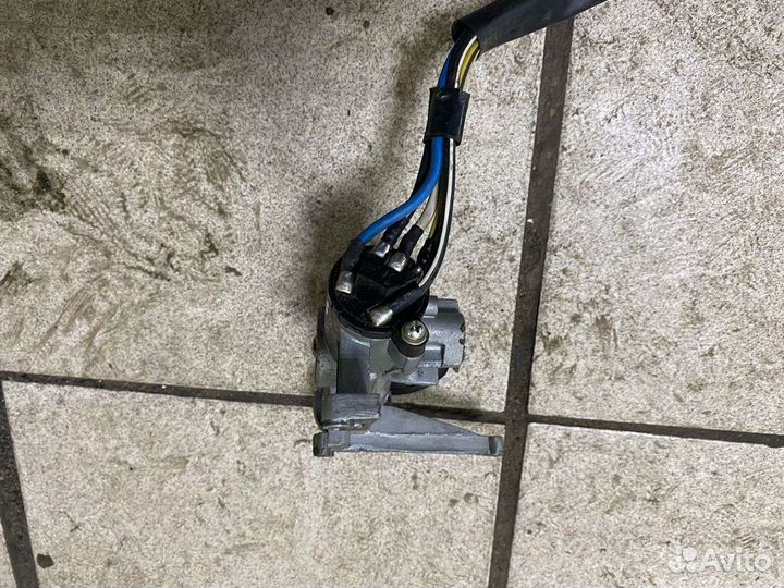 Замок зажигания Hafei Brio HFJ7110 DA468Q