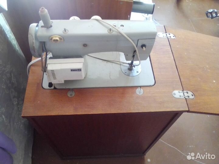 Швейная машинка