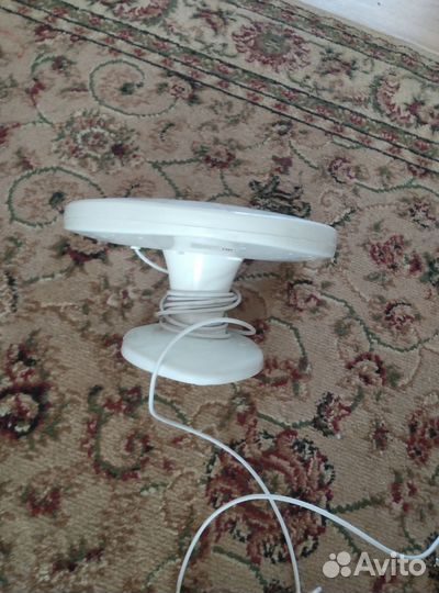 Антенна телевизионная с усилителем