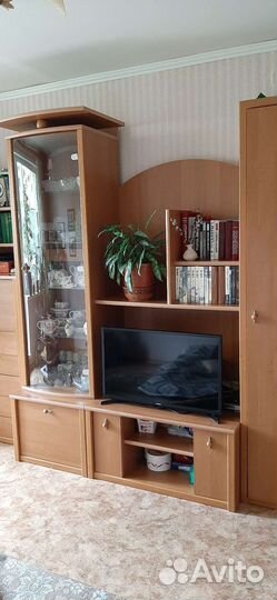 Стенка в гостиную бу