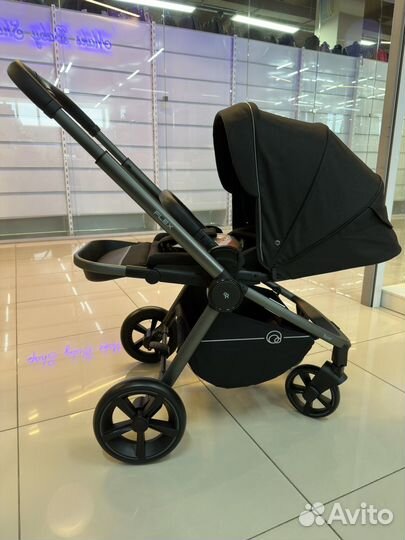 Коляска прогулочная Rant Flex Pro