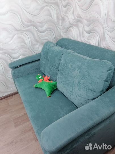 Диван б у