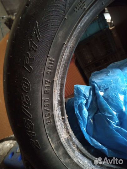 Pirelli Scorpion 215/60 R17 V