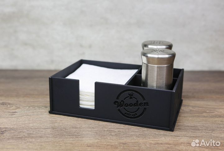 Салфетница из дерева