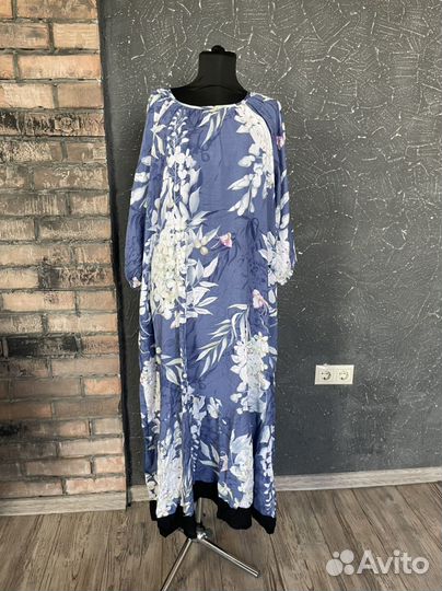 Платье большого размера