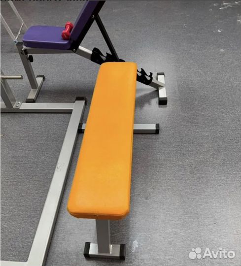 Скамья для тренажерного зала