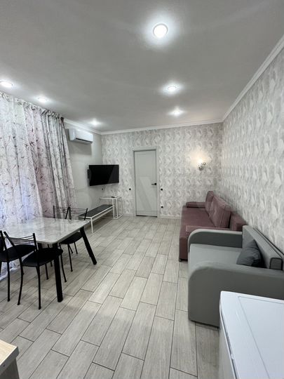 2-к. квартира, 40 м², 2/4 эт.