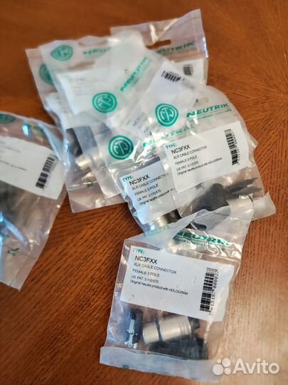 Neutrik NC3FXX разъем XLR мама