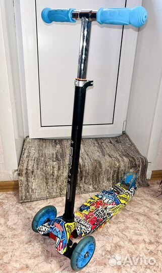 Самокат детский трехколесный