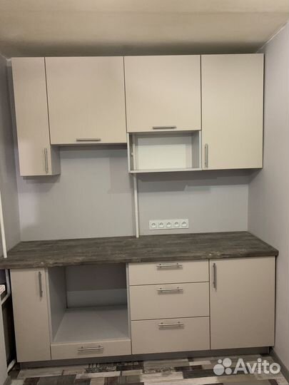 Прямая кухня в хрущёвку ксп:33301