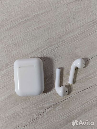 Наушники airpods