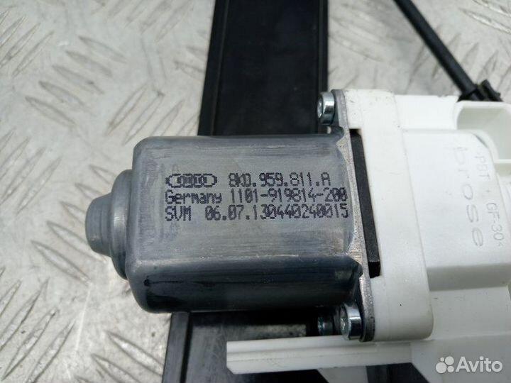 Стеклоподъемник электр. задний левый Audi A6 C7