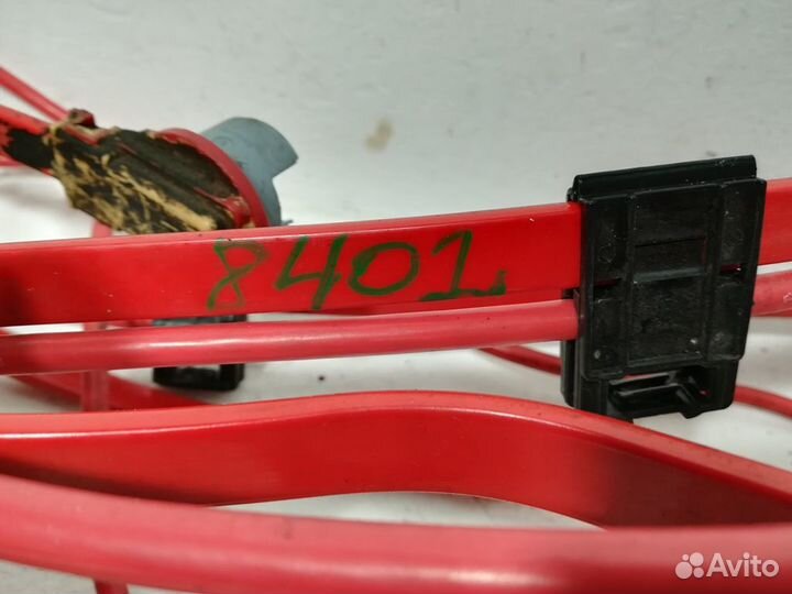 Провод акб плюс, заглубленный F30 BMW