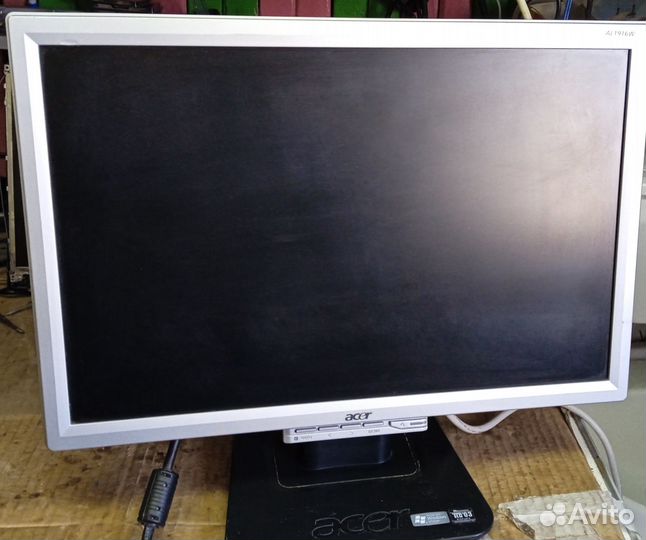 Широкоформатный Acer al1916w 19