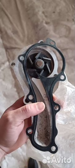 Помпа nissan almera n16, 1.5 дрыгатель