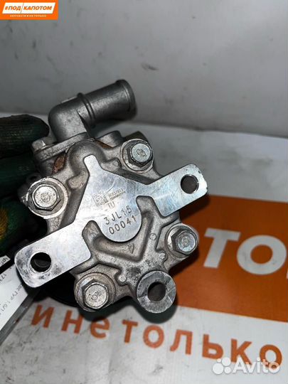 Насос гидроусилителя руля Chevrolet Cruze 96837813