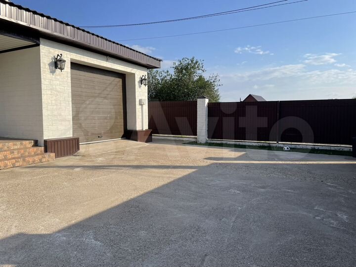 Коттедж 150 м² на участке 9 сот.