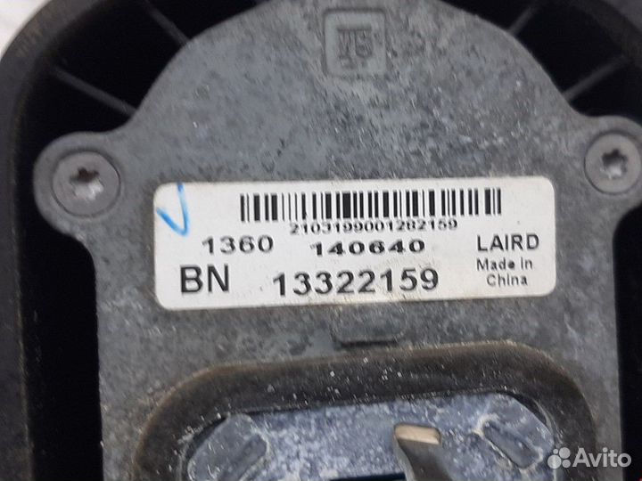 Антенна Opel Astra H/Family рест. 2010 22786215