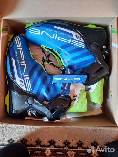 Лыжные ботинки Spine