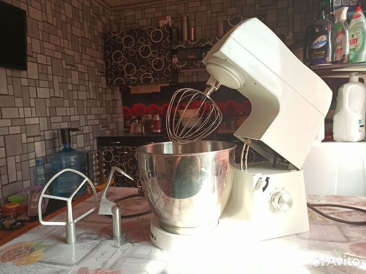 Продам профессиональный планетарный миксер