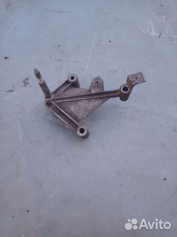 Кронштейн кпп renault symbol, clio