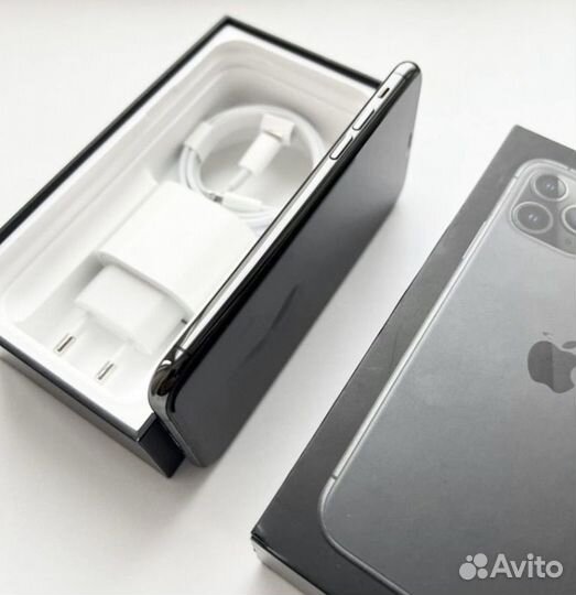 iPhone 11 Pro, 64 ГБ