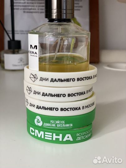Резиновые брендированные браслеты
