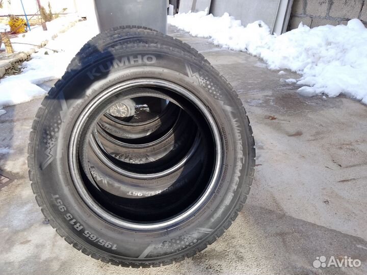 Kumho WinterCraft Ice Wi51 195/65 R15 95T