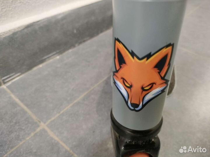 Трюковой самокат FOX