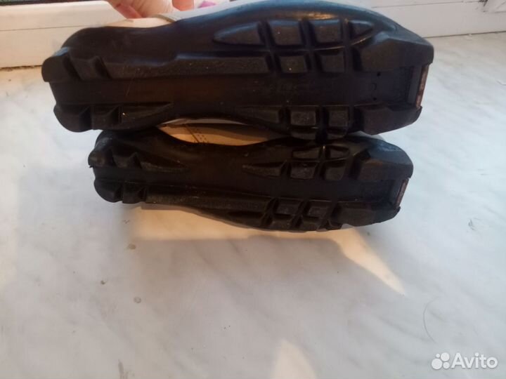 Лыжные ботинки 34 размер