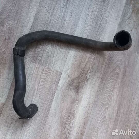 Патрубок радиатора VW B6