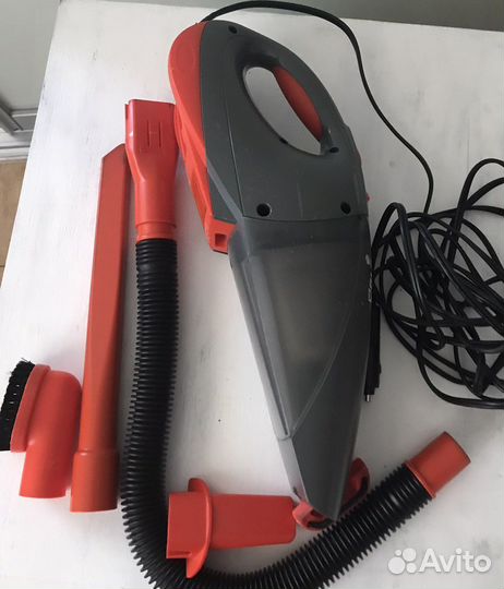 Автомобильный пылесос black decker